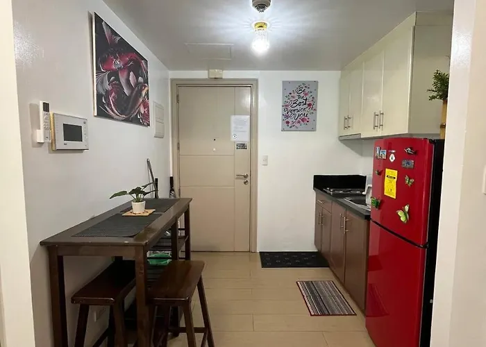 Apartamento Marvinn's Wayfarer By Lvh - Balcony, Smoking Allowed, Near The Swimming Pool, With Free Wifi And Netflix Manila