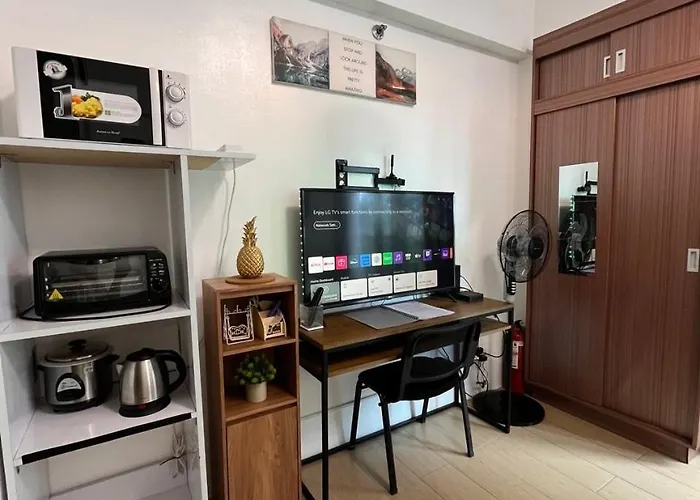 Apartamento Marvinn's Wayfarer By Lvh - Balcony, Smoking Allowed, Near The Swimming Pool, With Free Wifi And Netflix Manila
