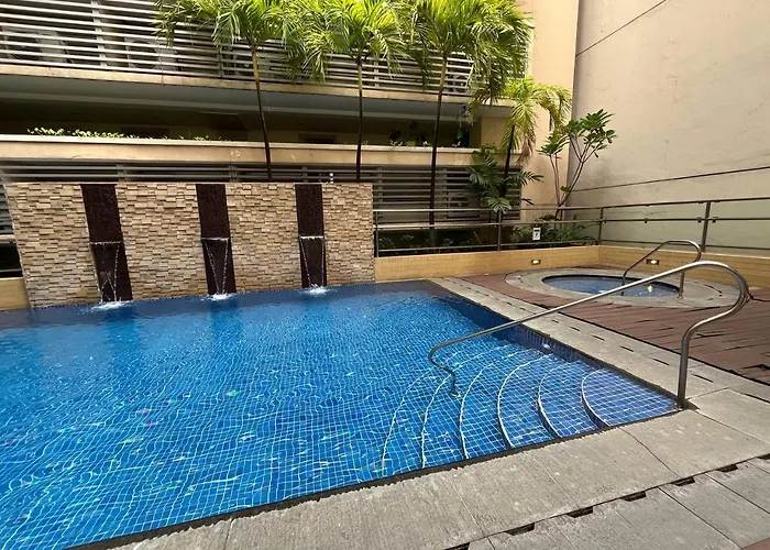 Marvinn's Wayfarer By Lvh - Balcony, Smoking Allowed, Near The Swimming Pool, With Free Wifi And Netflix Apartamento *